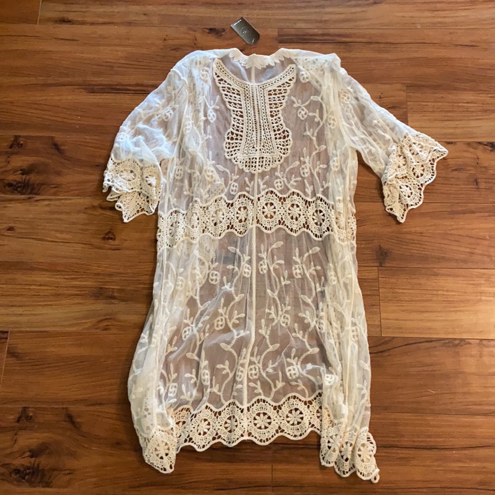 Lace crochet duster - Picture 6 of 6